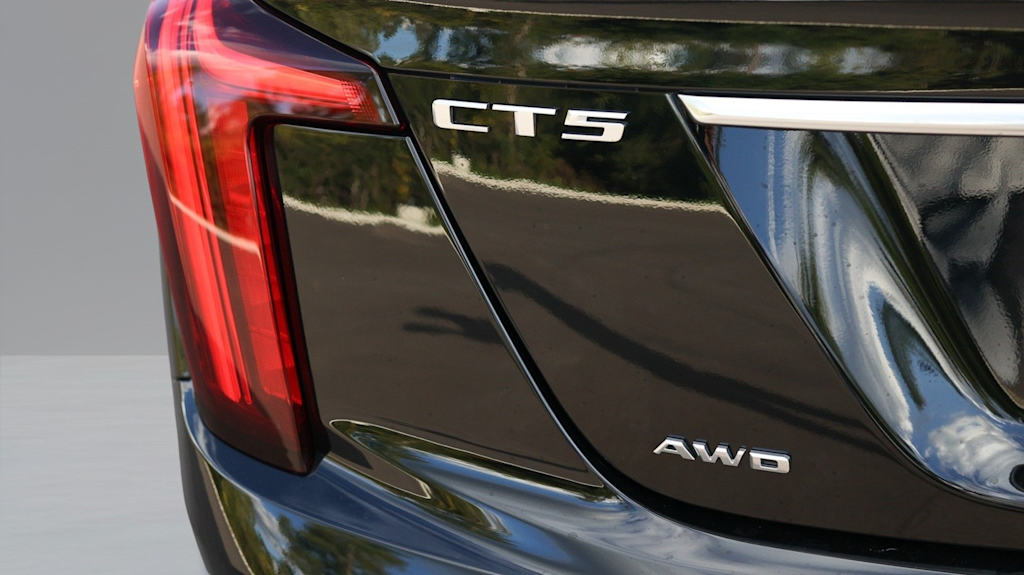 Thumbnail: 2023 Cadillac CT5 - 18