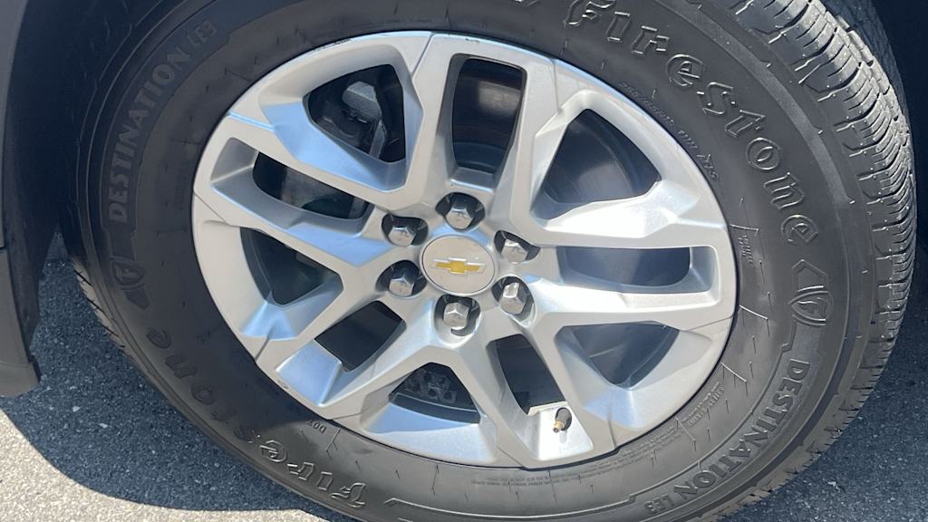 Thumbnail: 2019 Chevrolet Traverse - 8