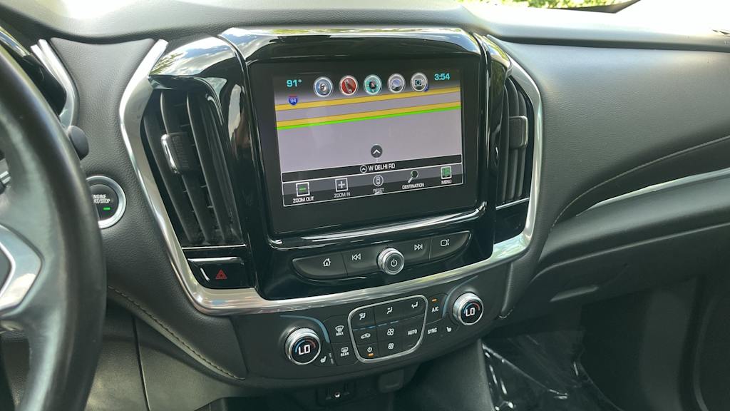 Thumbnail: 2019 Chevrolet Traverse - 16
