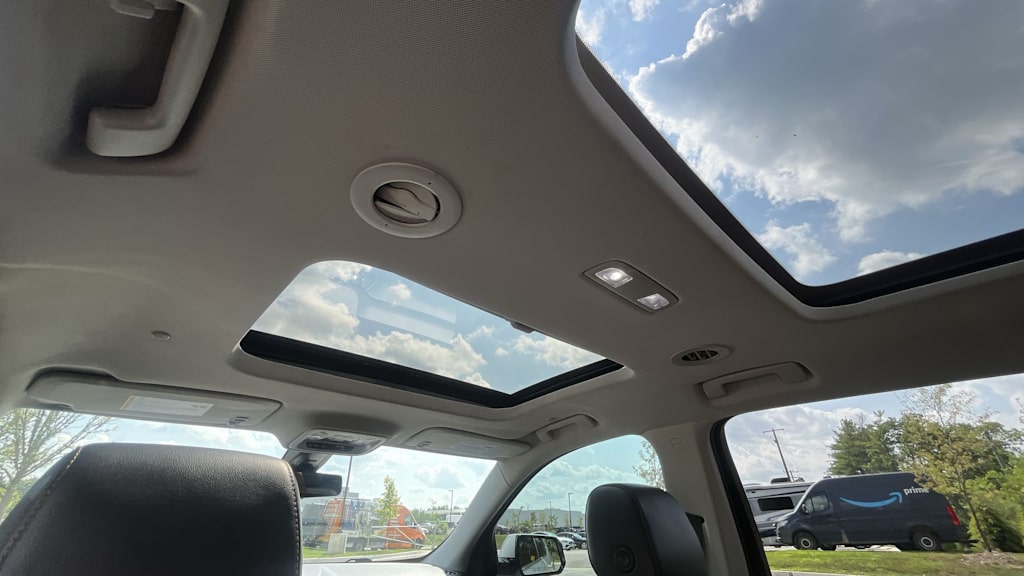 Thumbnail: 2019 Chevrolet Traverse - 42