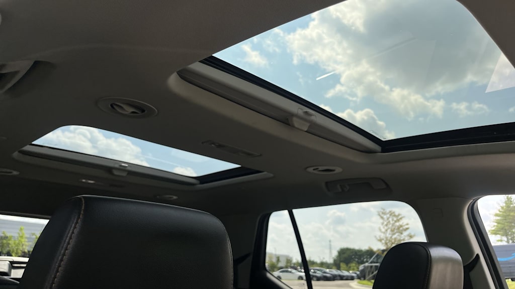 Thumbnail: 2019 Chevrolet Traverse - 37