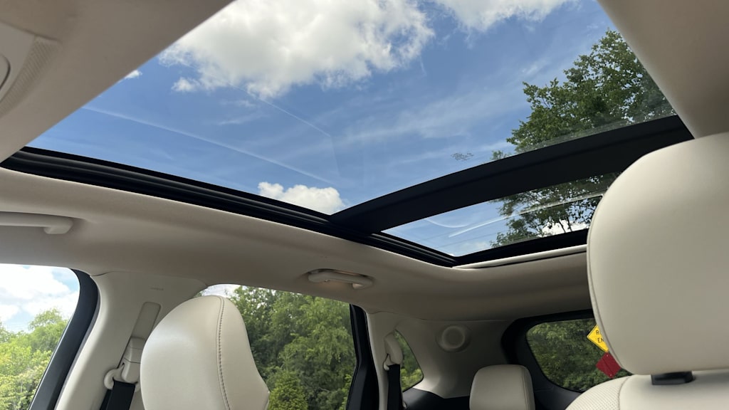 Thumbnail: 2019 Ford Edge - 40