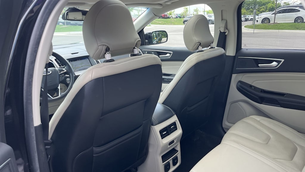 Thumbnail: 2019 Ford Edge - 39