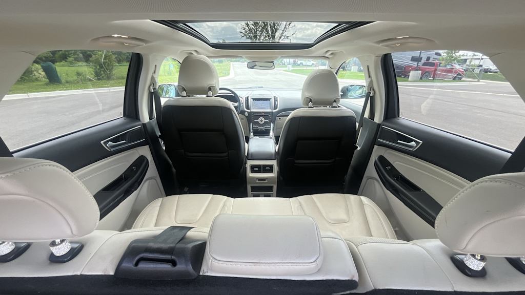 Thumbnail: 2019 Ford Edge - 24