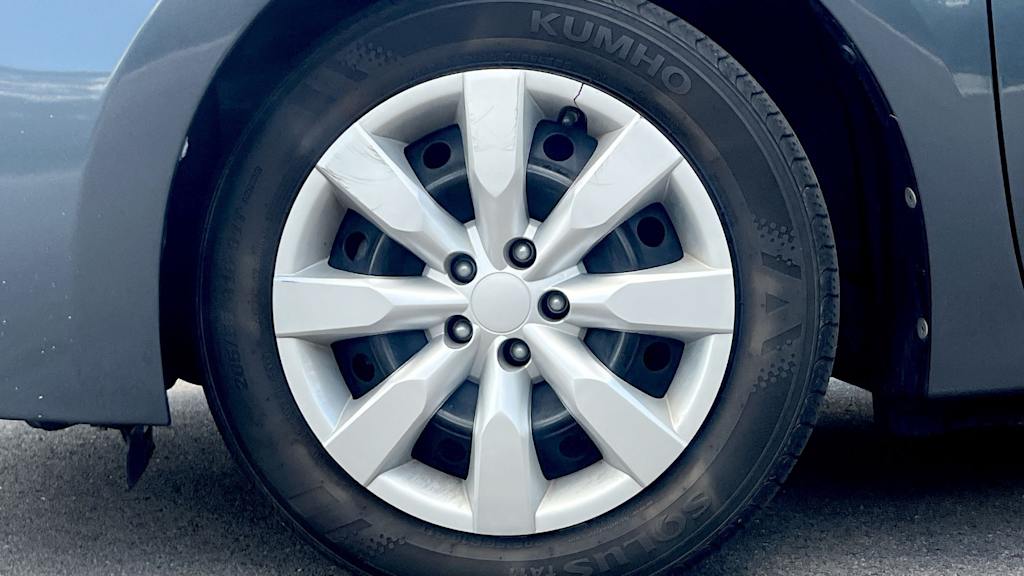 Thumbnail: 2015 Toyota Corolla - 8