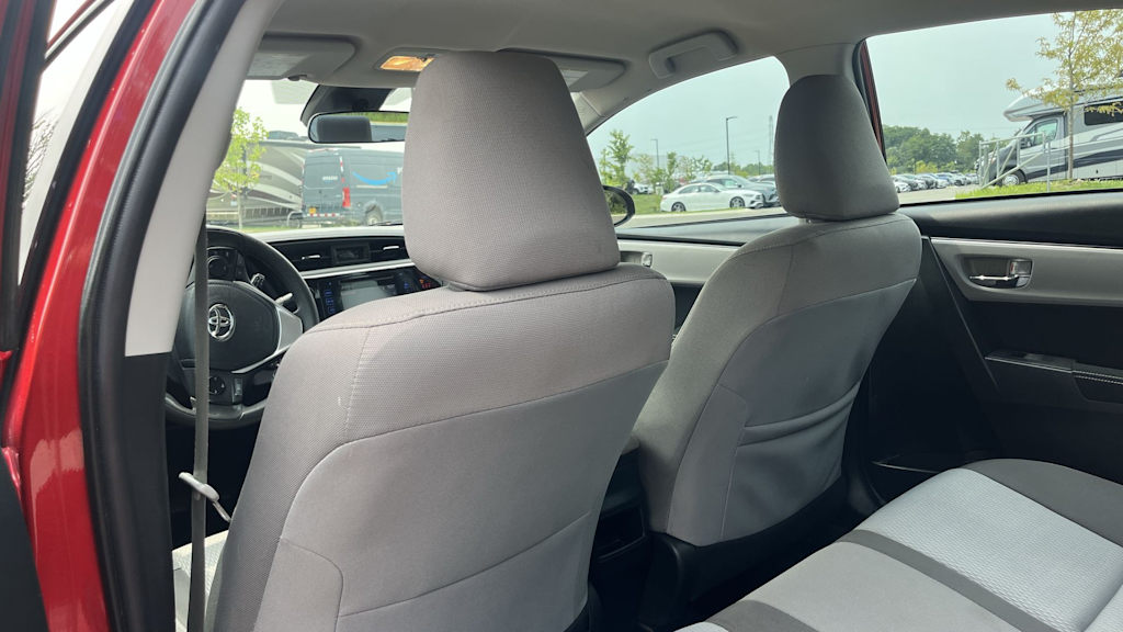 Thumbnail: 2018 Toyota Corolla - 36