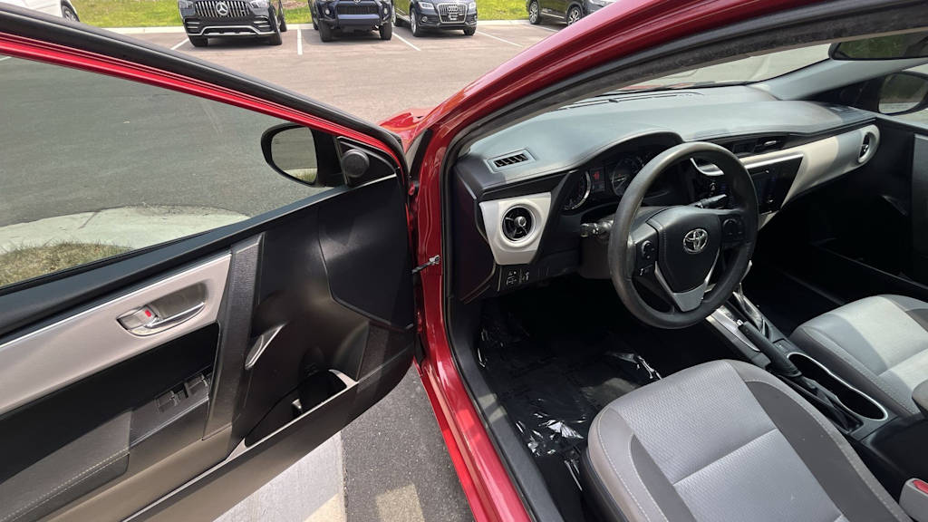 Thumbnail: 2018 Toyota Corolla - 2