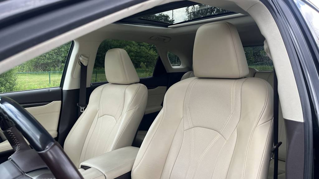 Thumbnail: 2019 Lexus RX - 35