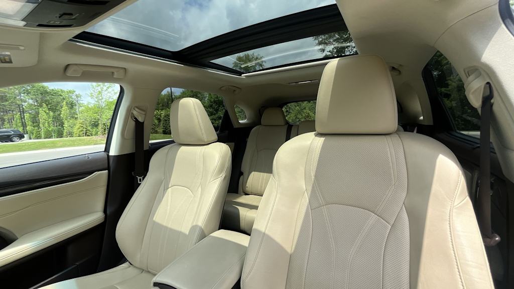 Thumbnail: 2019 Lexus RX - 10