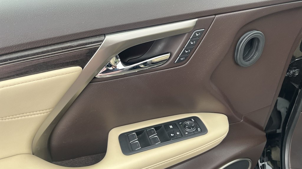 Thumbnail: 2019 Lexus RX - 36
