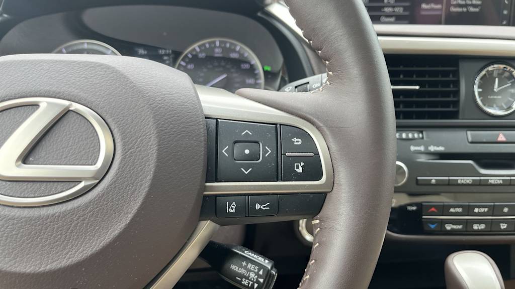 Thumbnail: 2018 Lexus RX - 48