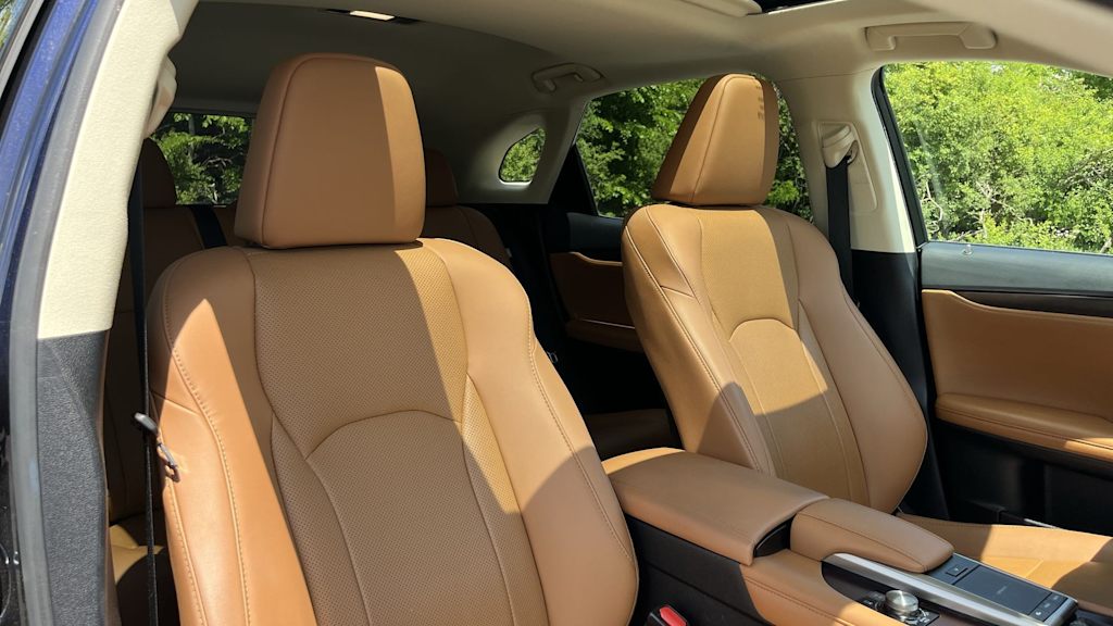 Thumbnail: 2021 Lexus RX - 45