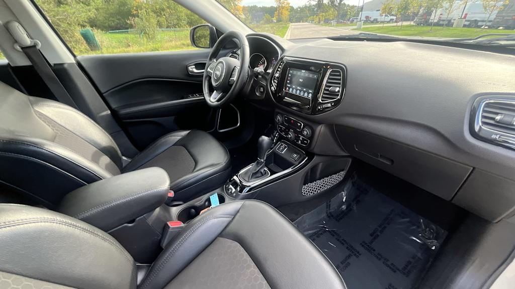 Thumbnail: 2018 Jeep Compass - 2