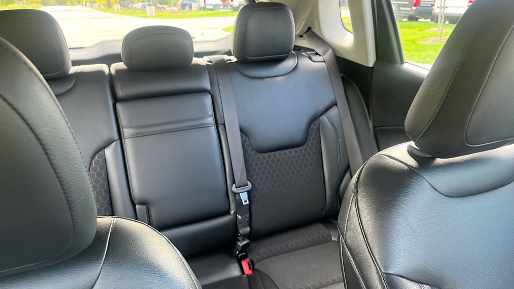 Thumbnail: 2018 Jeep Compass - 38
