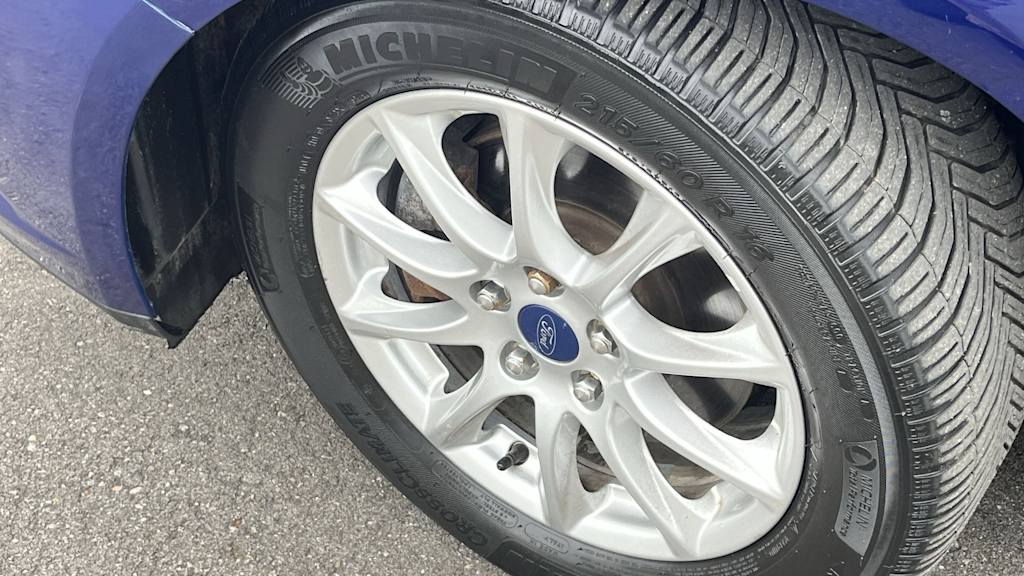 Thumbnail: 2016 Ford Fusion - 8