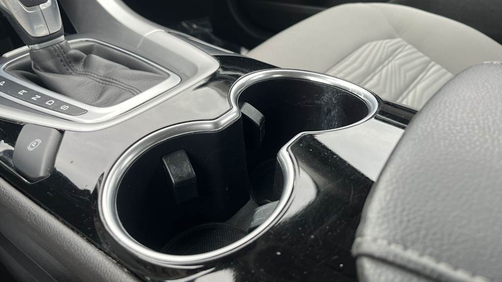 Thumbnail: 2016 Ford Fusion - 35