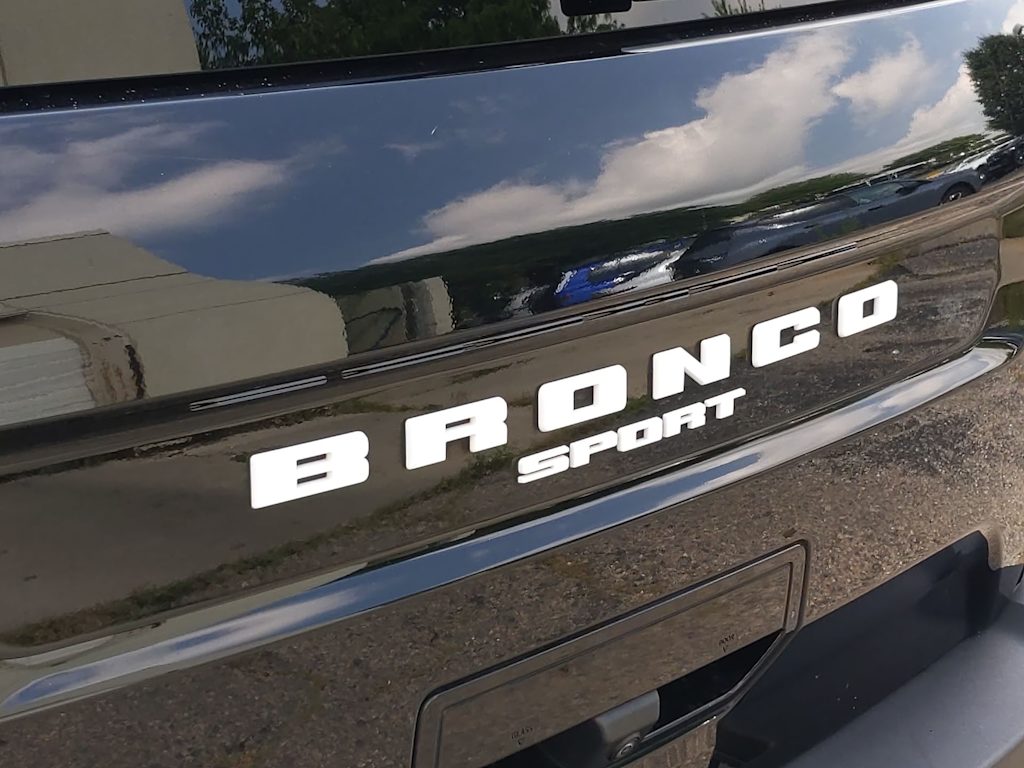Thumbnail: 2021 Ford Bronco Sport - 26
