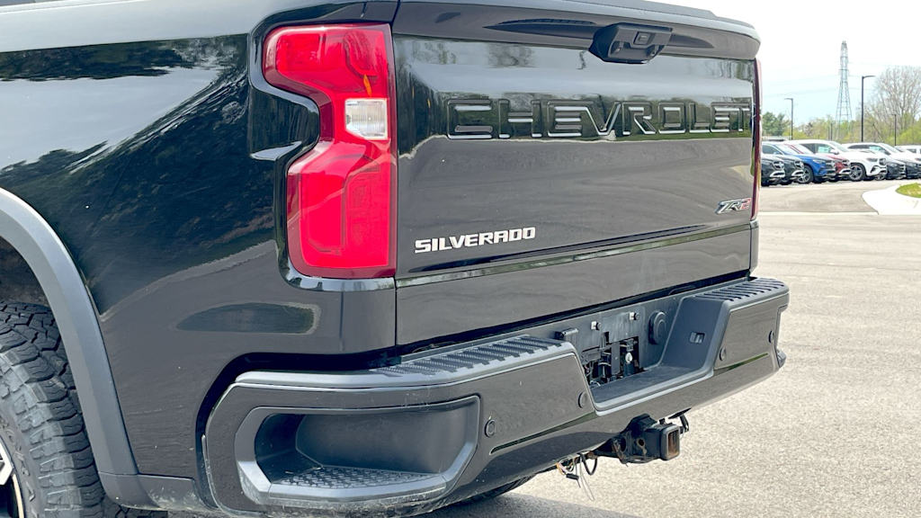 Thumbnail: 2023 Chevrolet Silverado 1500 - 53