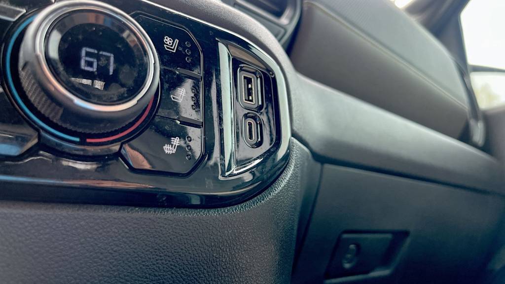 Thumbnail: 2023 Chevrolet Silverado 1500 - 14