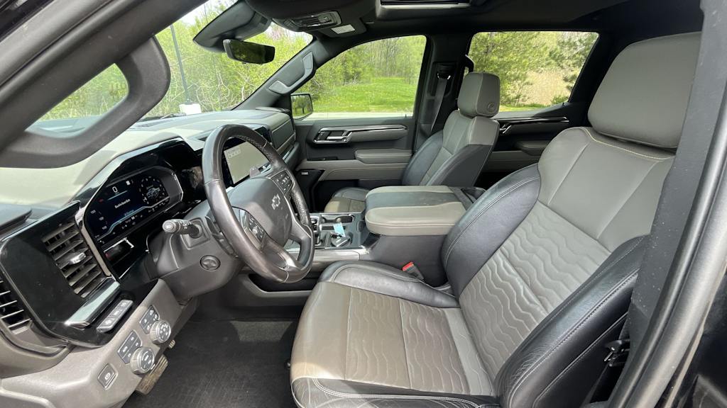 Thumbnail: 2023 Chevrolet Silverado 1500 - 27