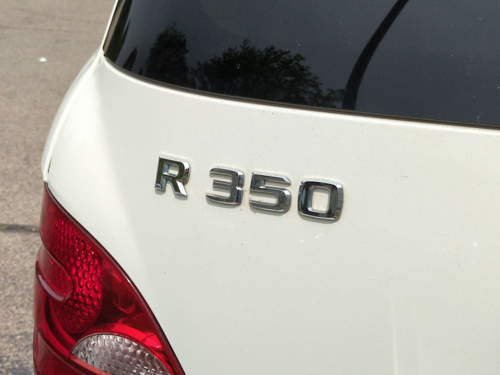 Thumbnail: 2009 Mercedes-Benz R-Class - 24