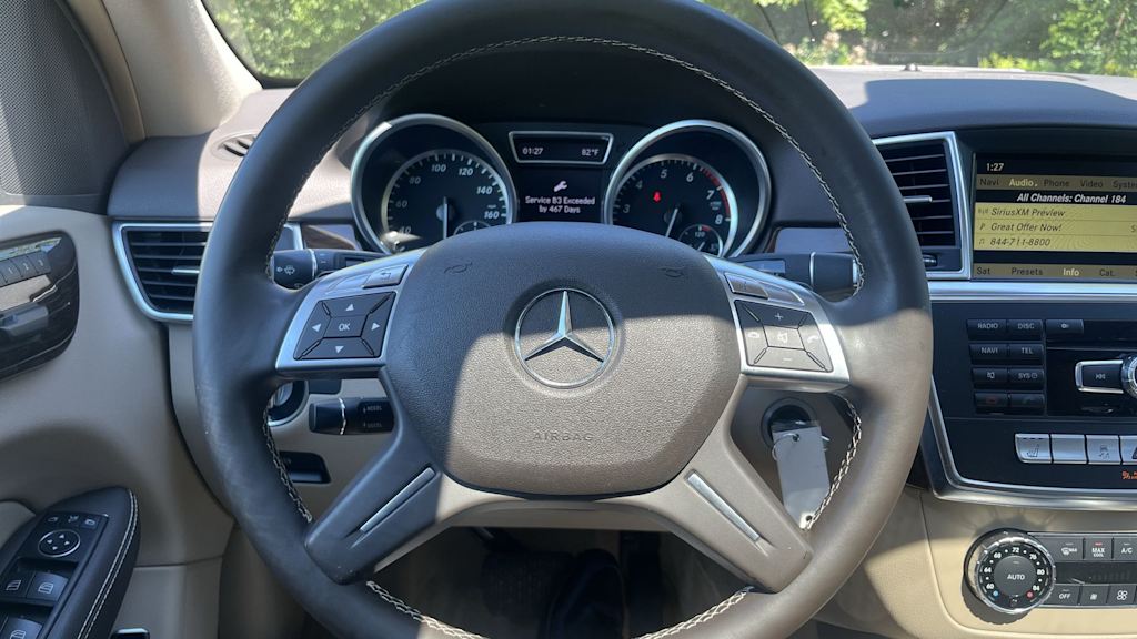 Thumbnail: 2012 Mercedes-Benz M-Class - 15