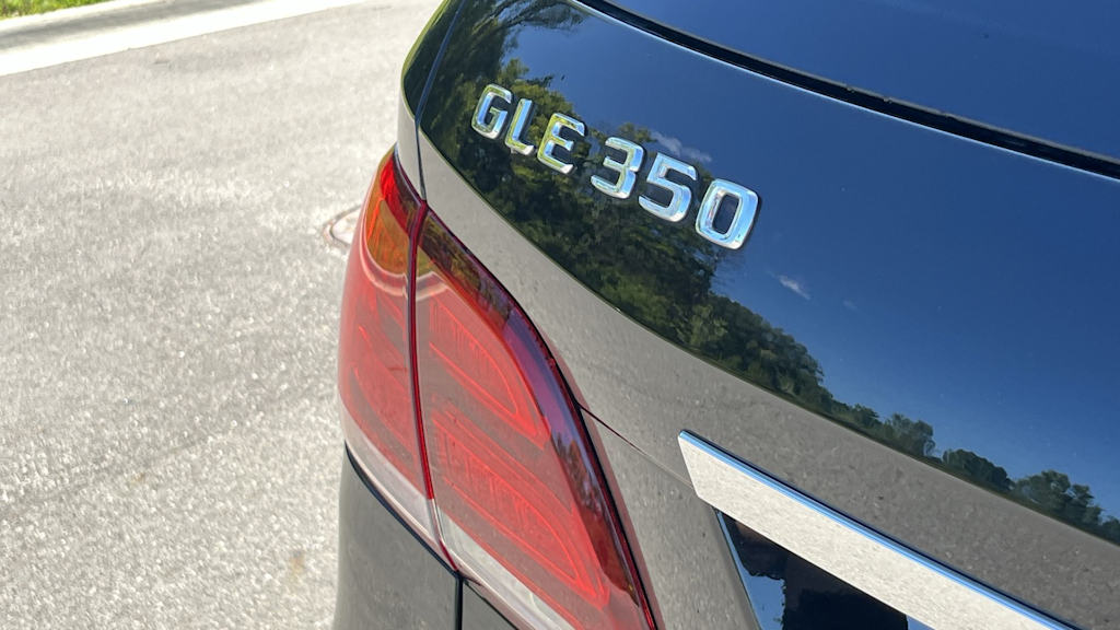 Thumbnail: 2016 Mercedes-Benz GLE - 31