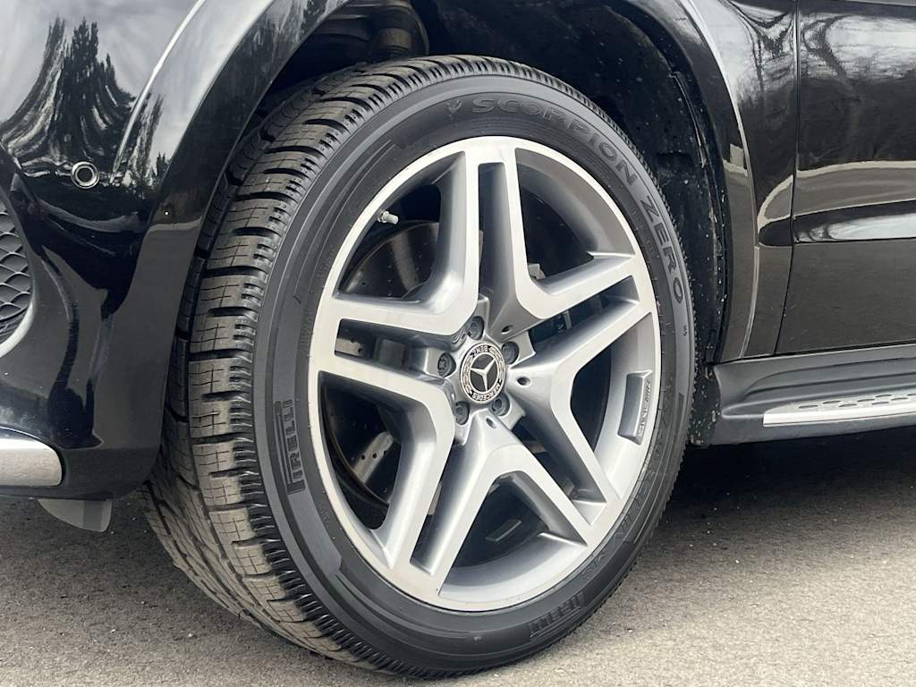 Thumbnail: 2017 Mercedes-Benz GLS - 8