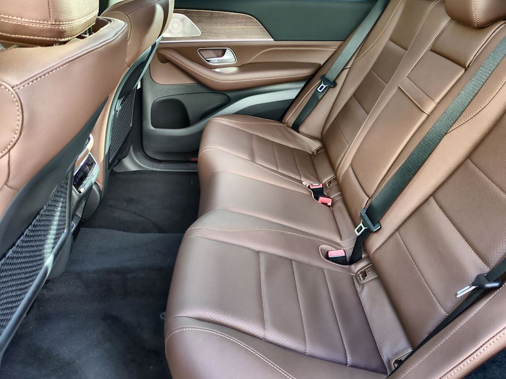 Thumbnail: 2025 Mercedes-Benz GLE - 28