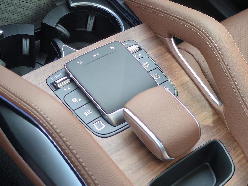 Thumbnail: 2025 Mercedes-Benz GLE - 39