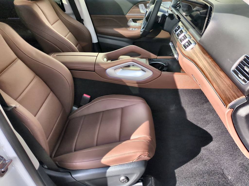 Thumbnail: 2025 Mercedes-Benz GLE - 12