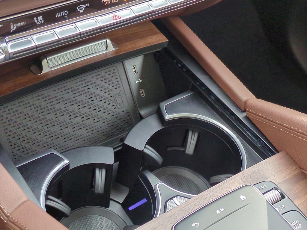 Thumbnail: 2025 Mercedes-Benz GLE - 16