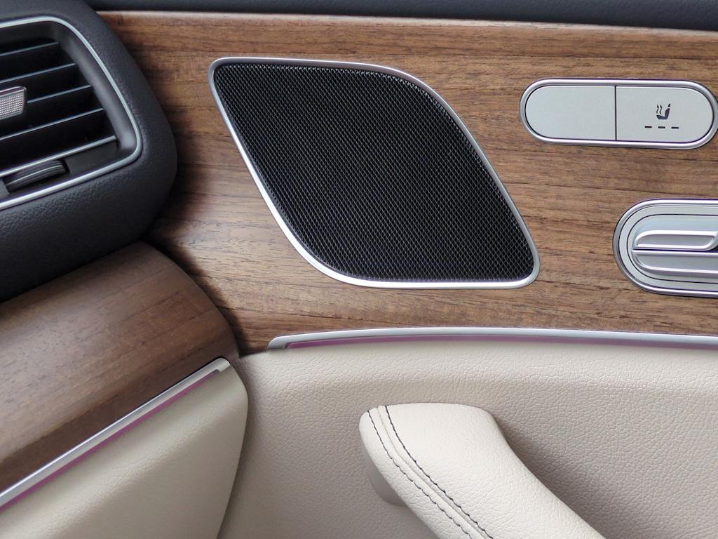 Thumbnail: 2025 Mercedes-Benz GLE - 16