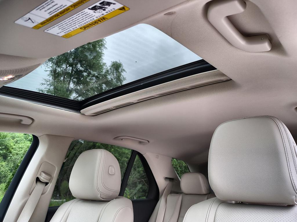 Thumbnail: 2025 Mercedes-Benz GLE - 28