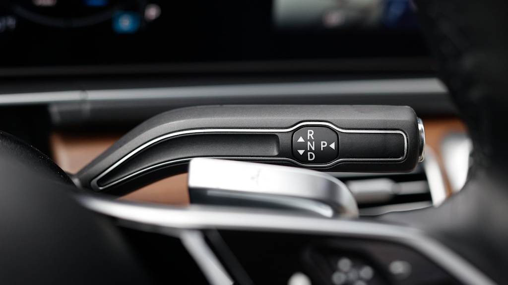 Thumbnail: 2025 Mercedes-Benz GLE - 26