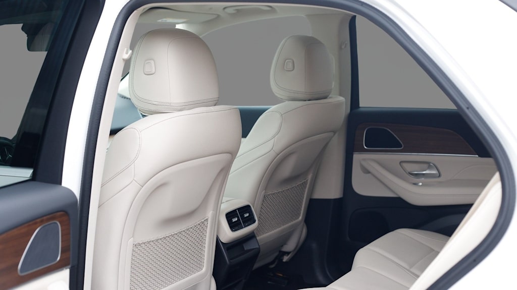 Thumbnail: 2025 Mercedes-Benz GLE - 23