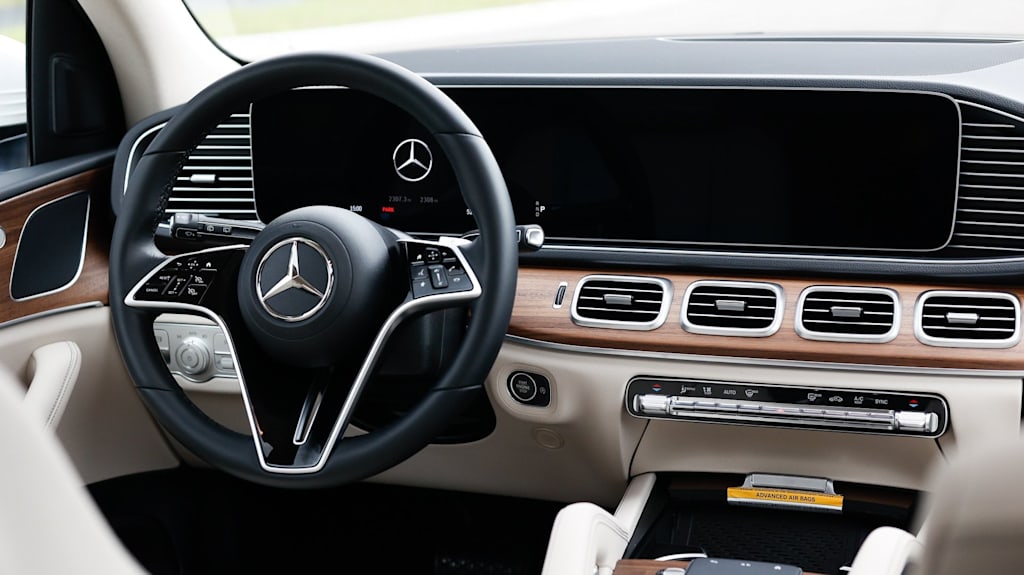 Thumbnail: 2025 Mercedes-Benz GLE - 2