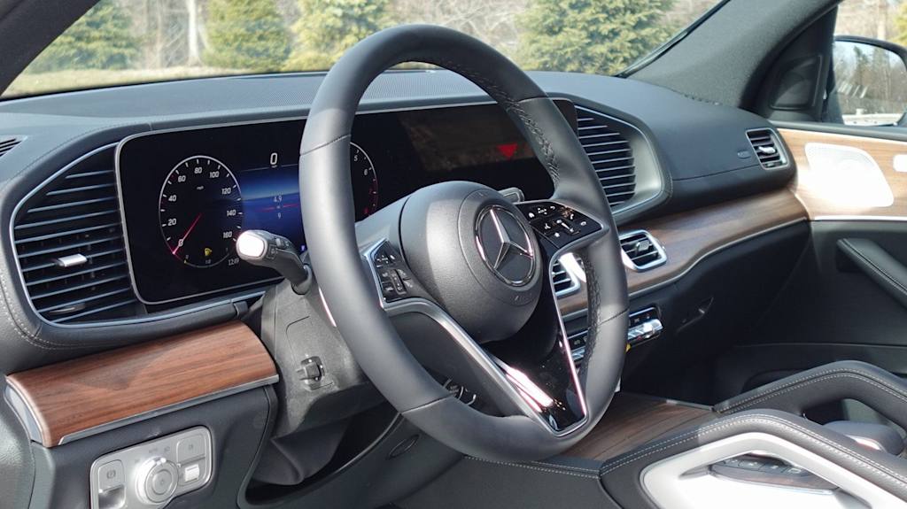 Thumbnail: 2026 Mercedes-Benz GLE - 14
