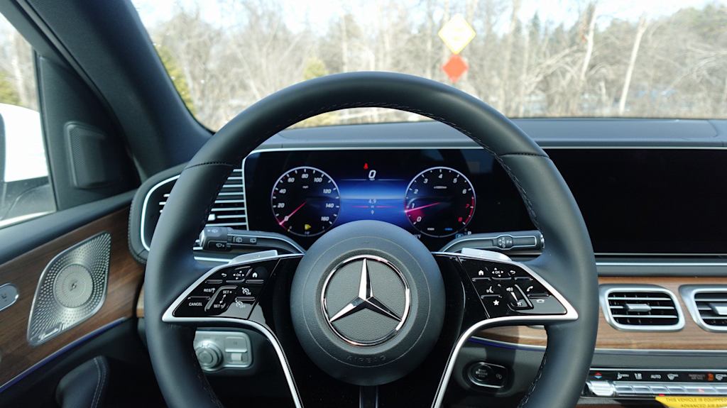 Thumbnail: 2026 Mercedes-Benz GLE - 15