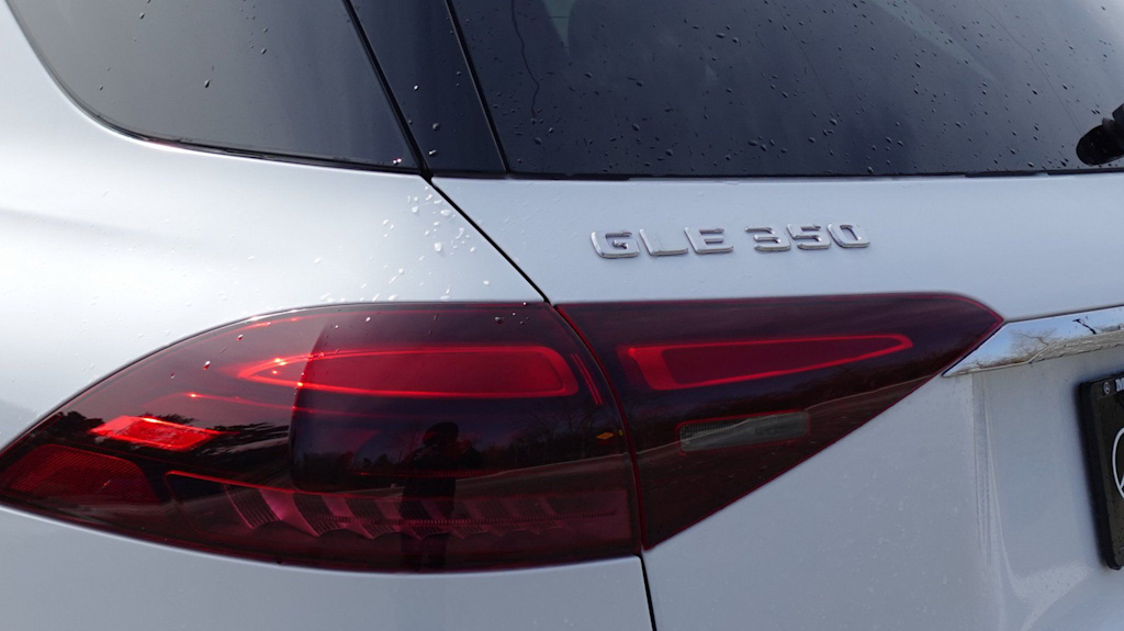 Thumbnail: 2026 Mercedes-Benz GLE - 27