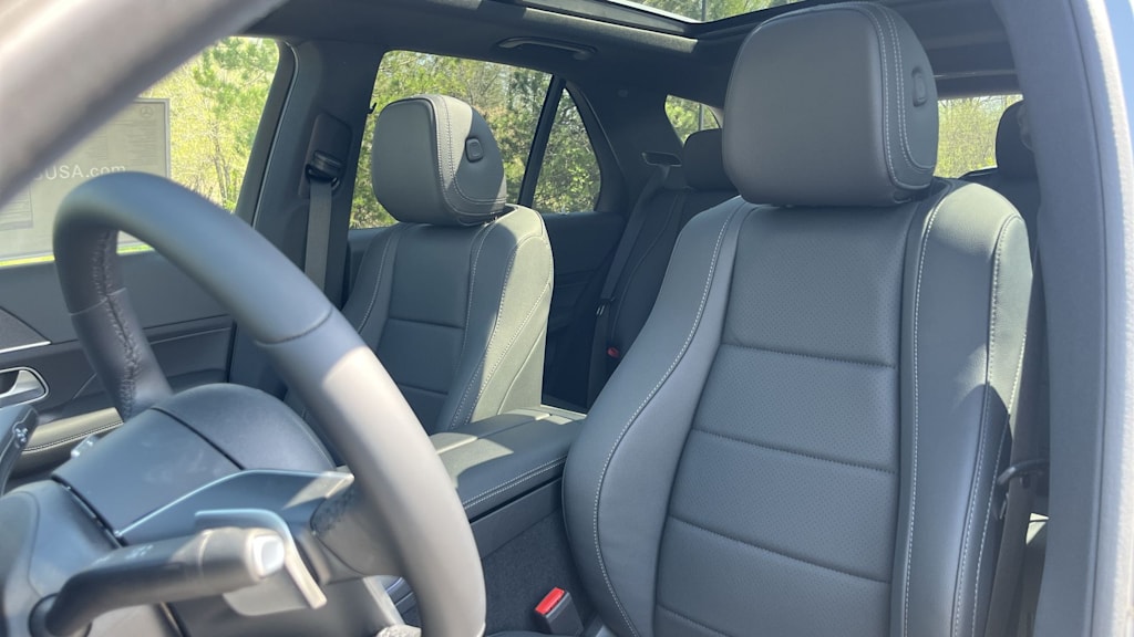 Thumbnail: 2026 Mercedes-Benz GLE - 35