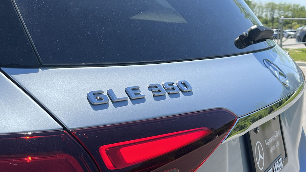 Thumbnail: 2026 Mercedes-Benz GLE - 34