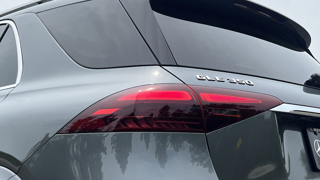 Thumbnail: 2026 Mercedes-Benz GLE - 29