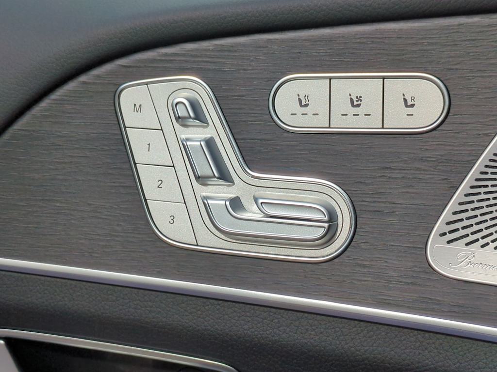 Thumbnail: 2025 Mercedes-Benz GLE - 25