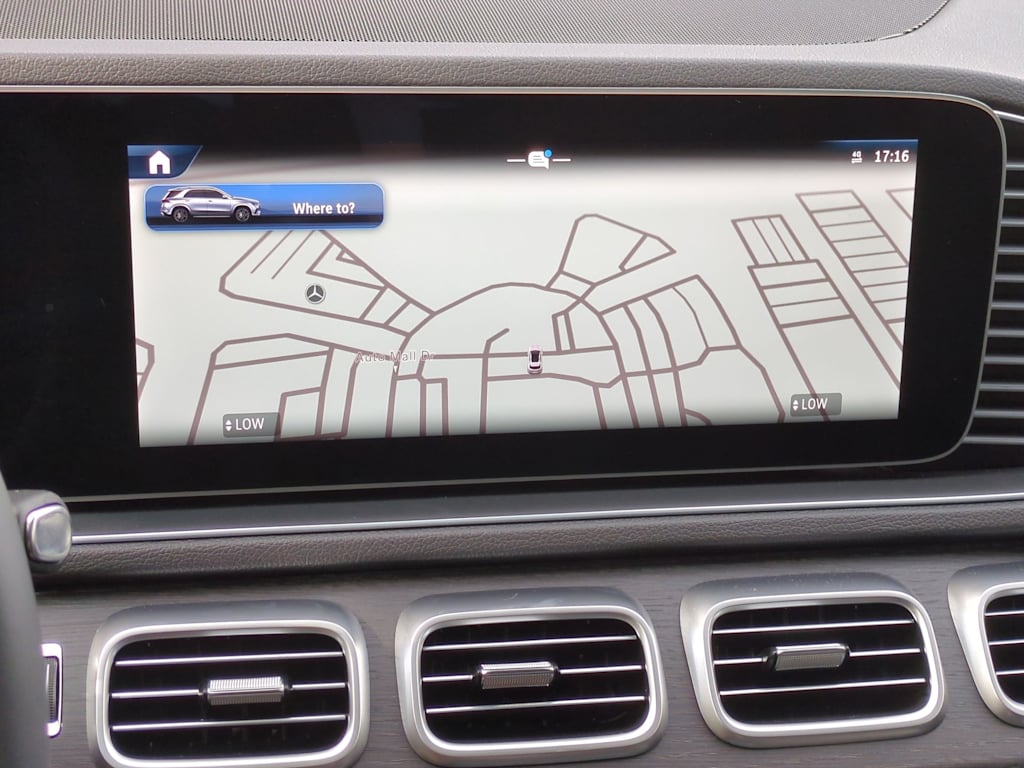 Thumbnail: 2025 Mercedes-Benz GLE - 32