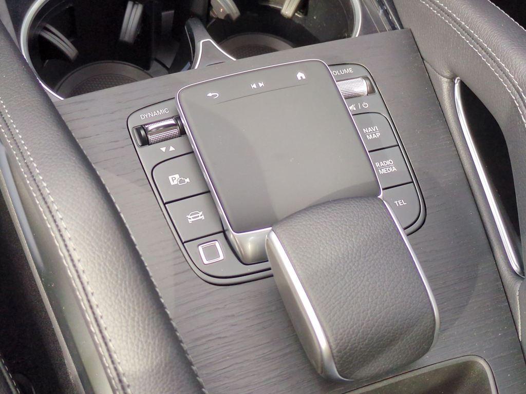 Thumbnail: 2025 Mercedes-Benz GLE - 38