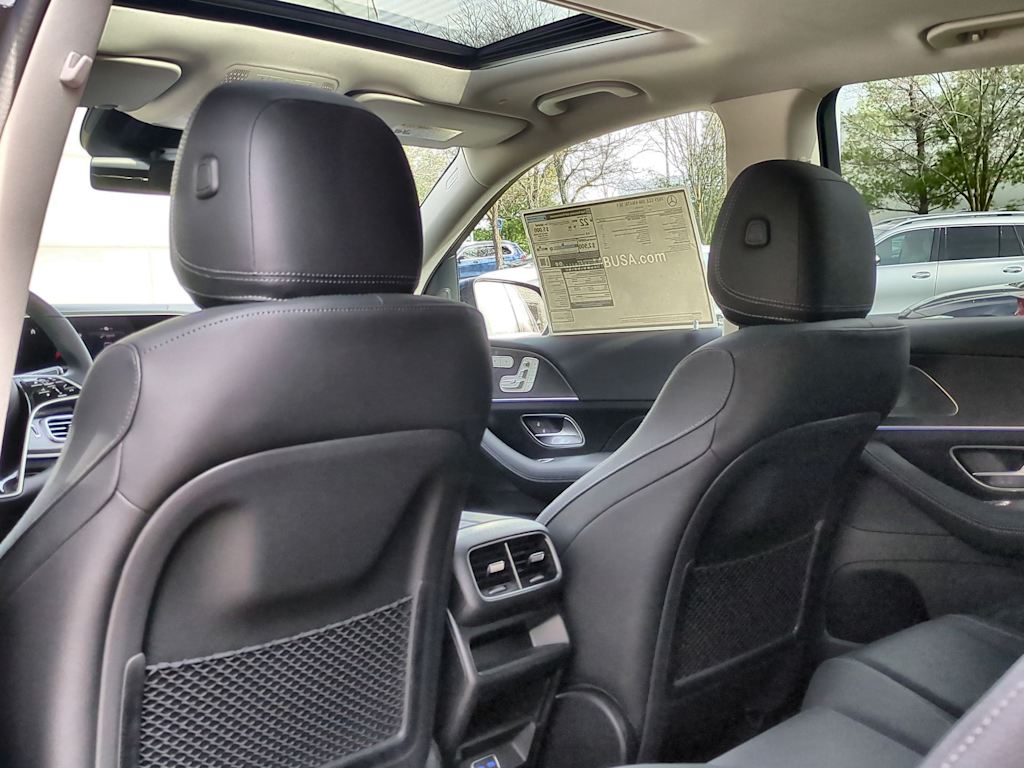 Thumbnail: 2025 Mercedes-Benz GLE - 13