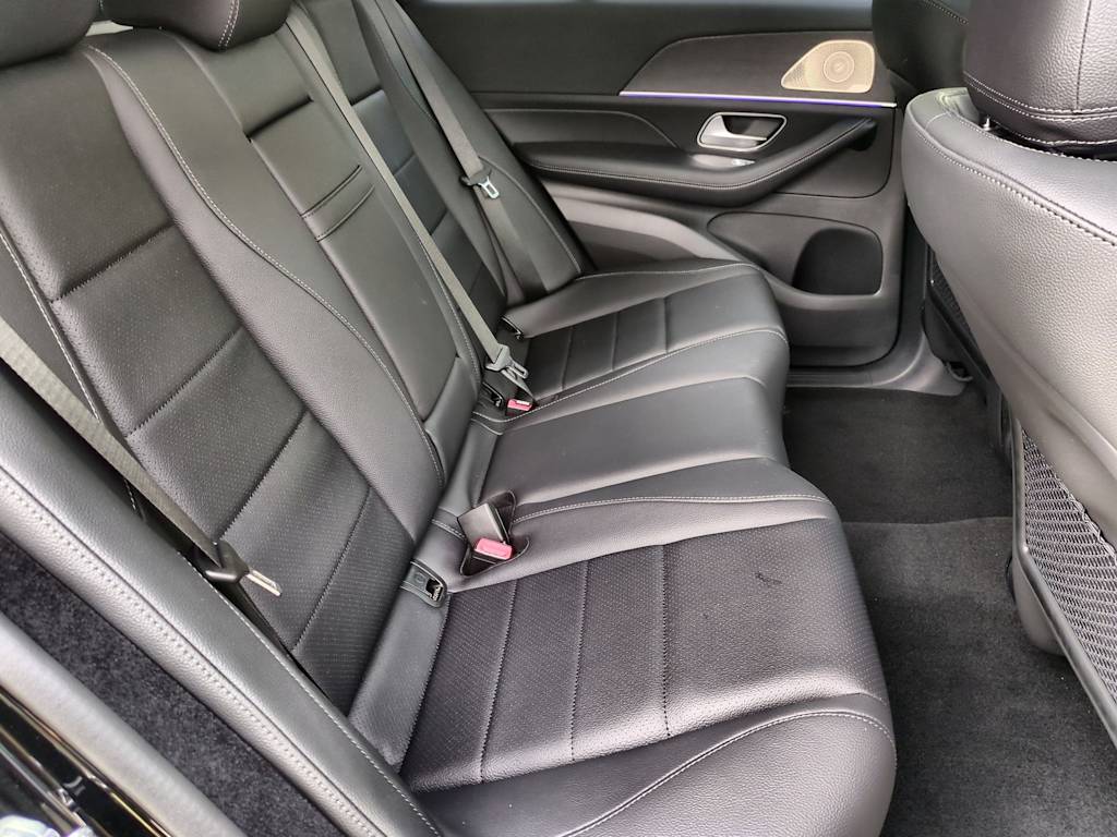 Thumbnail: 2025 Mercedes-Benz GLE - 28