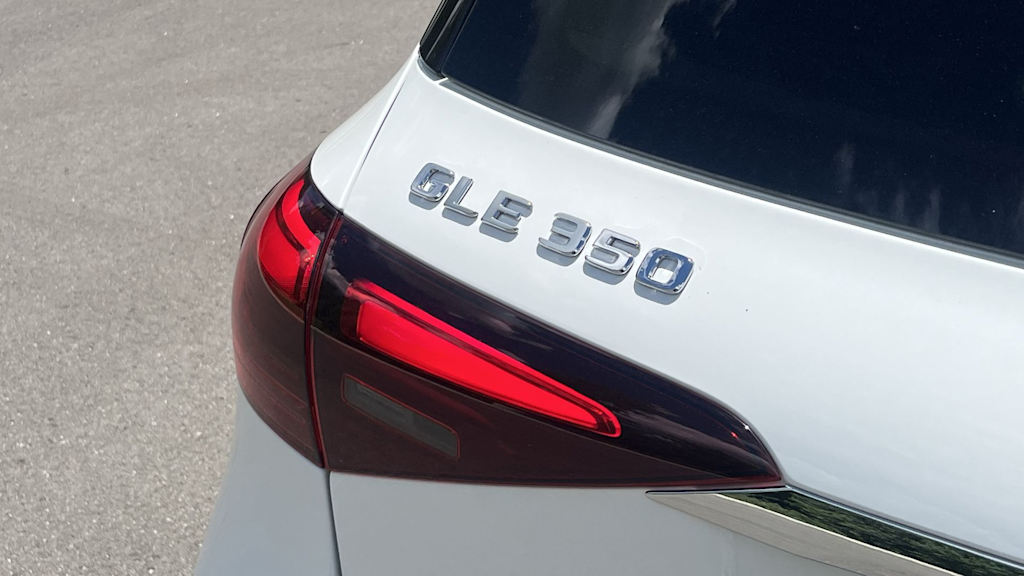 Thumbnail: 2026 Mercedes-Benz GLE - 34