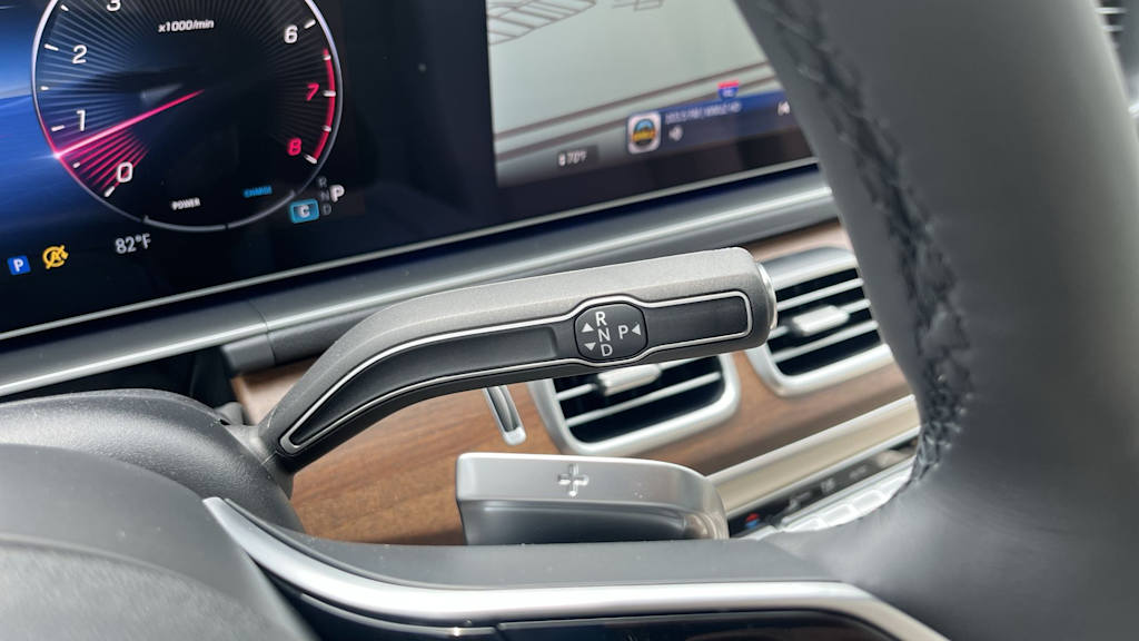 Thumbnail: 2026 Mercedes-Benz GLE - 50